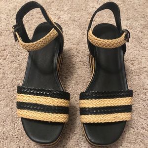 Women’s wedge sandals